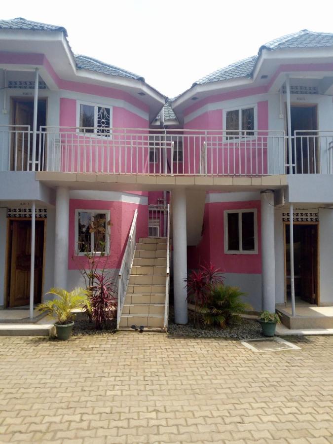 Our Home Mbale Buitenkant foto